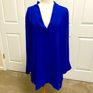 Blue long tunic. NWT